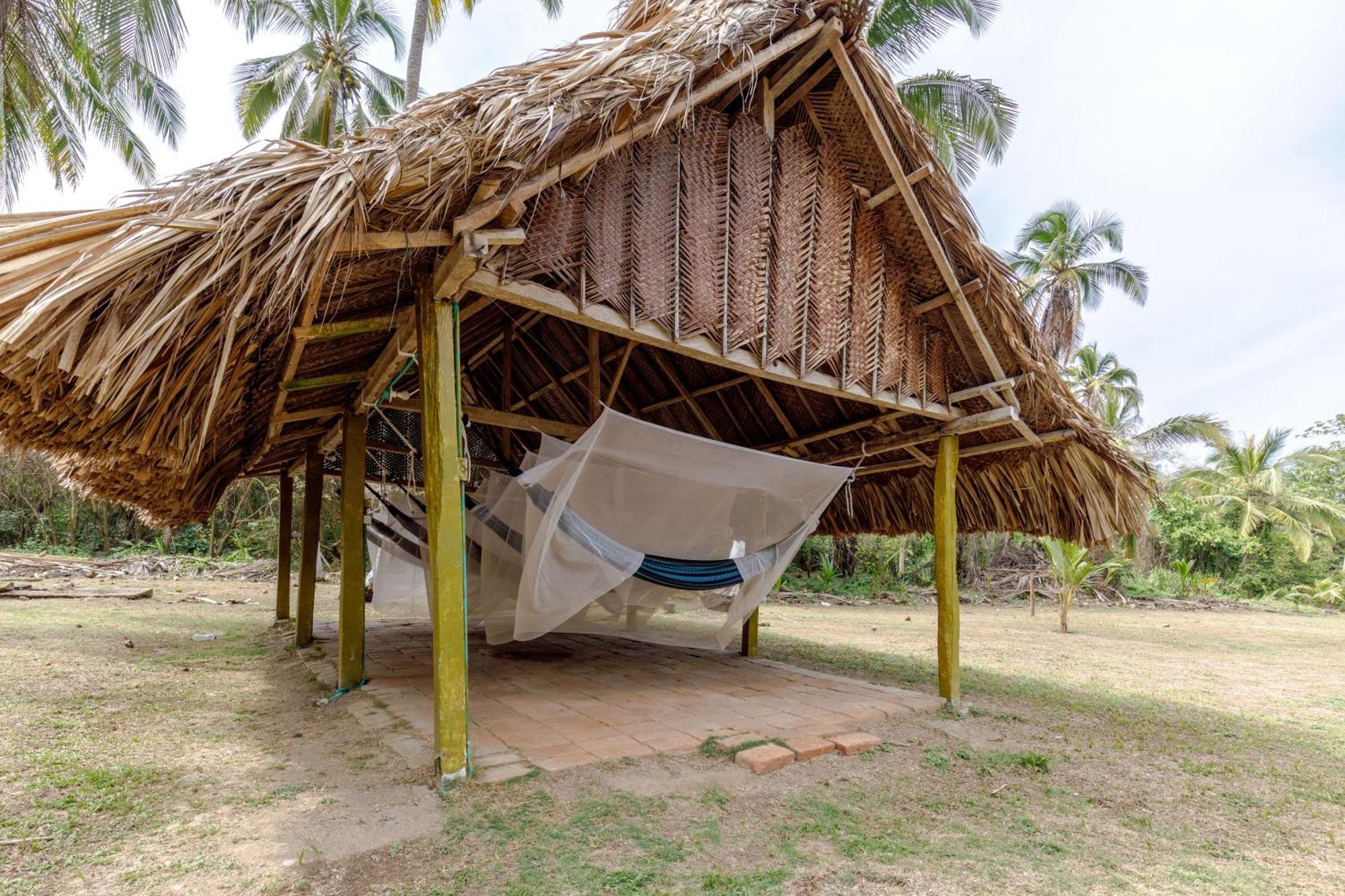 Casa De Campo Castillete Dentro Del Parque Tayrona El Zaino Zimmer foto